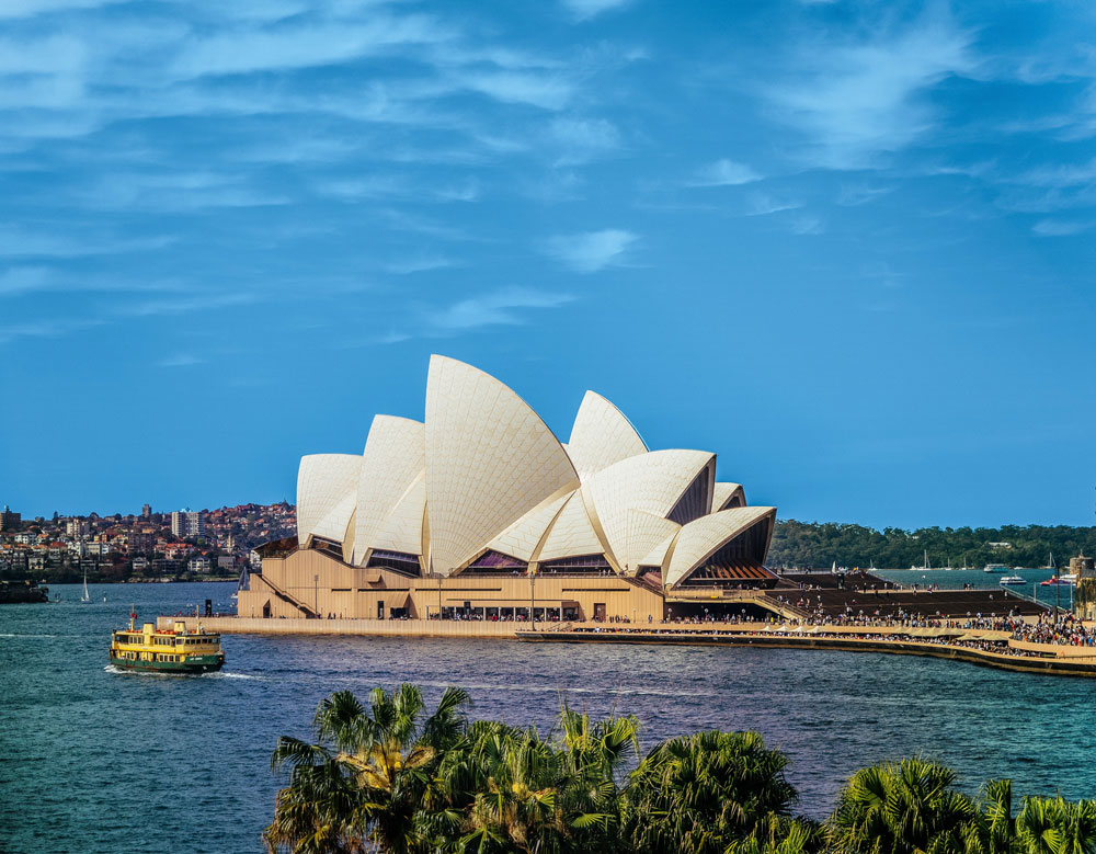 (Định cư Úc) (Visa 188C) (Nhà hát con sò ở Úc - Opera Sydney)